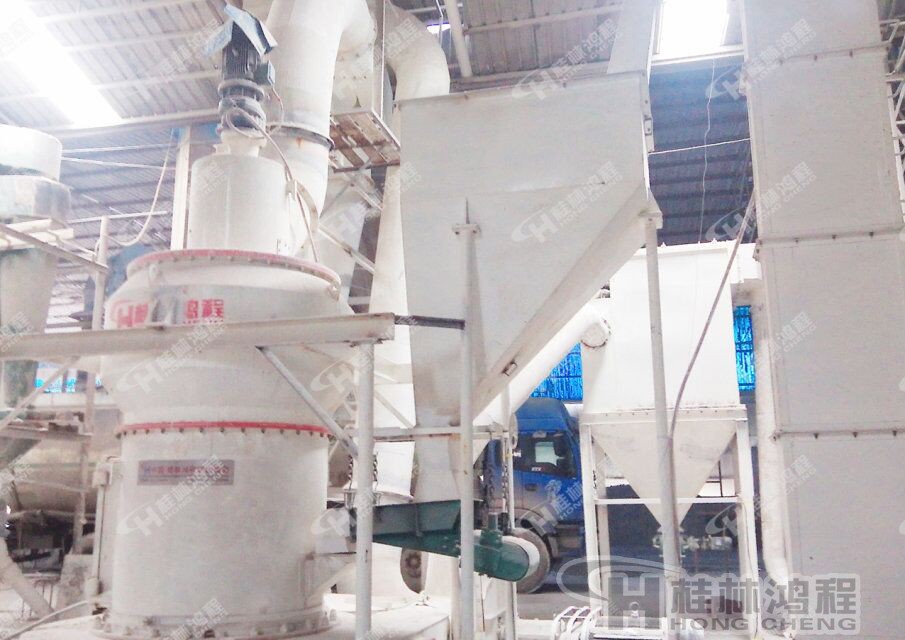 HC1300，325目錳礦石磨粉設(shè)備，錳礦石雷蒙磨粉機(jī)配置方案