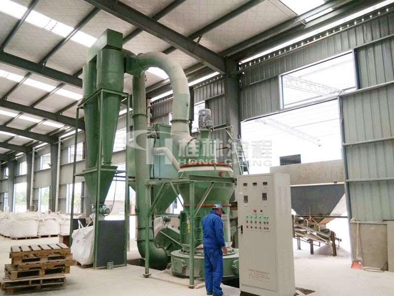 325目煤粉用什么磨機(jī)？HC1000擺式磨粉機(jī)細(xì)度達(dá)200目
